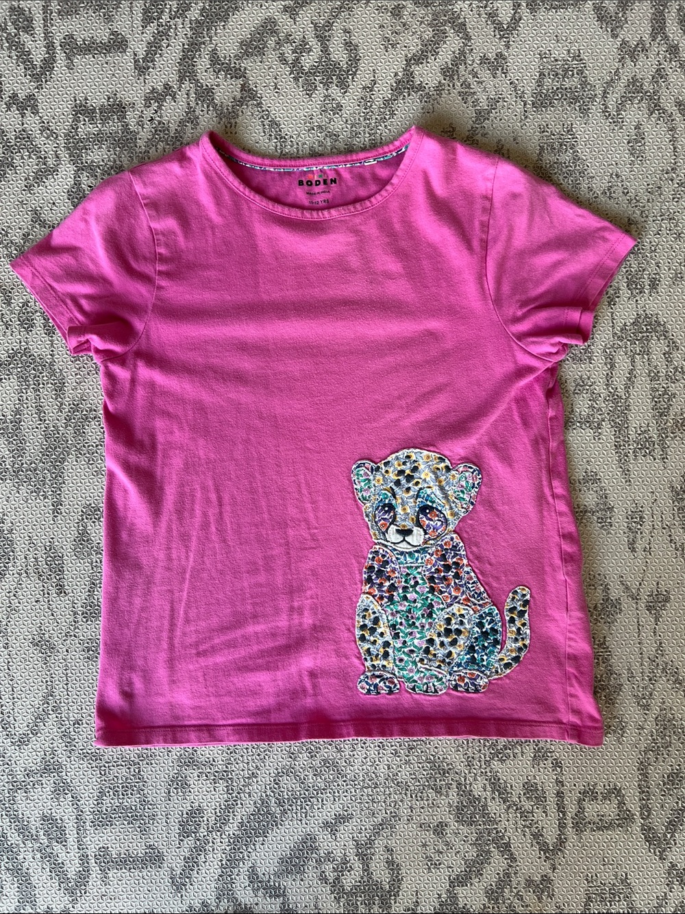 Mini Boden Bright Pink Tee with Colorful Leopard Appliqué